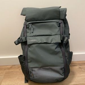 Timbuk2 Clark Commuter Backpack in Grey 30-42L - Used